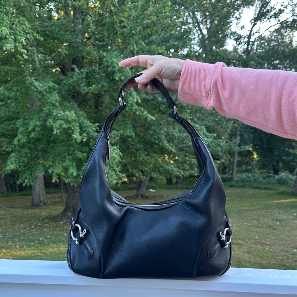 Burberry Black Leather Hobo Bag - Picture 2 of 16